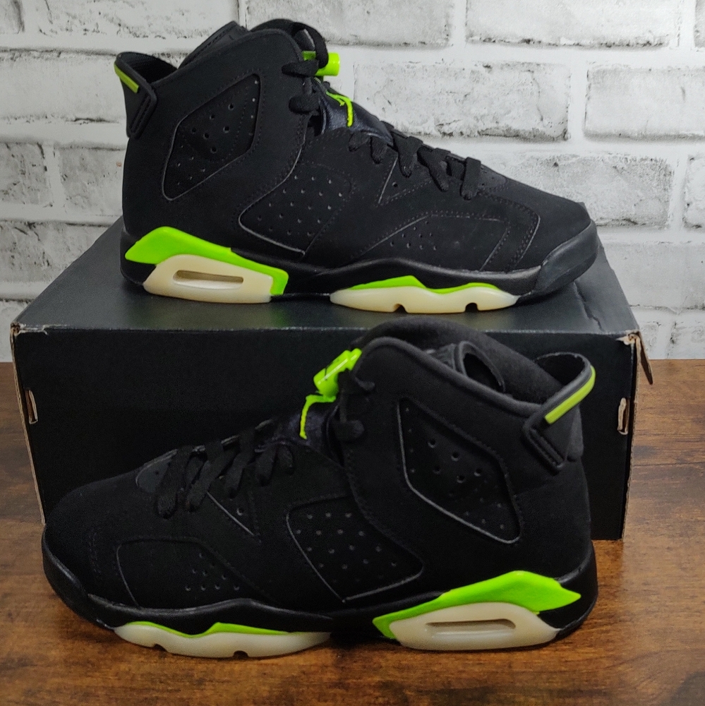 Nike Air Jordan 6 Retro "Electric Green" (GS) (384665-003) Size 6.5Y